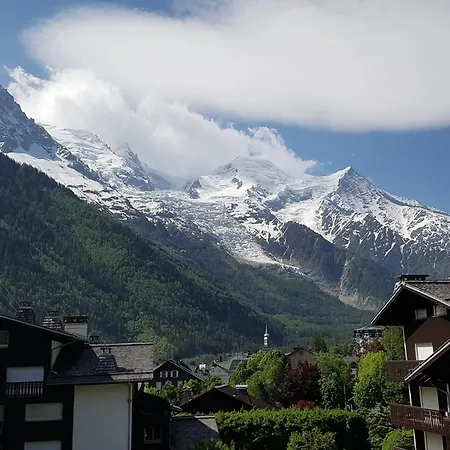 Agreable Avec Balcon Proche Des Pistes A Chamonix, Parking Inclus - Fr-1-517-52 Chamonix